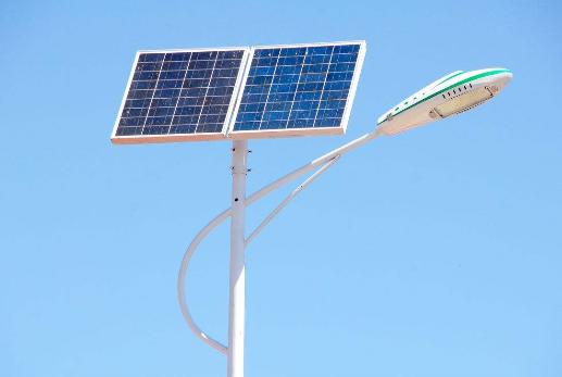 苏州太阳能路灯一些重要的工作性能