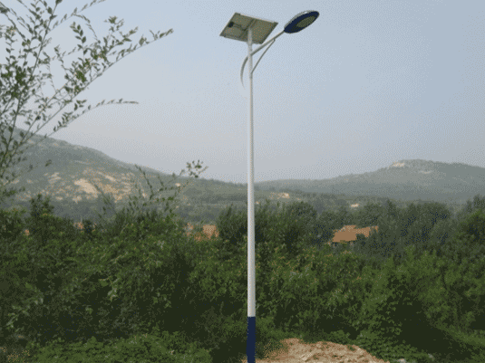 「苏州太阳能路灯厂家」太阳能路灯安装在偏远地区 怎...