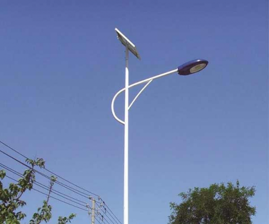 苏州太阳能路灯追光控制系统—实现光电转换效率最大化